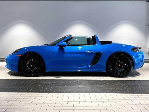 2024 Porsche 718 Boxster Roadster
