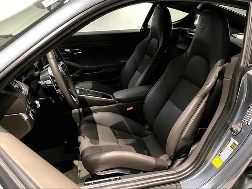 2025 Porsche 718 Cayman Coupe