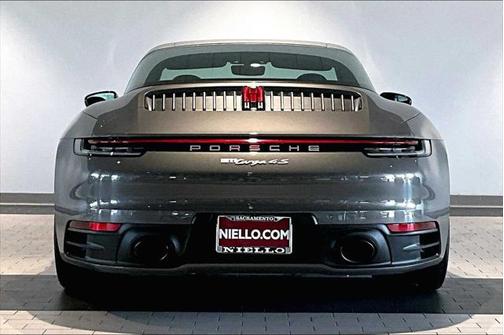 2024 Porsche 911 Targa 4S