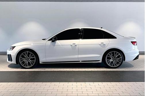 2023 Audi S4 Premium Plus TFSI quattro Tiptronic
