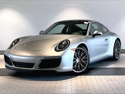 2019 Porsche 911 Carrera 4S