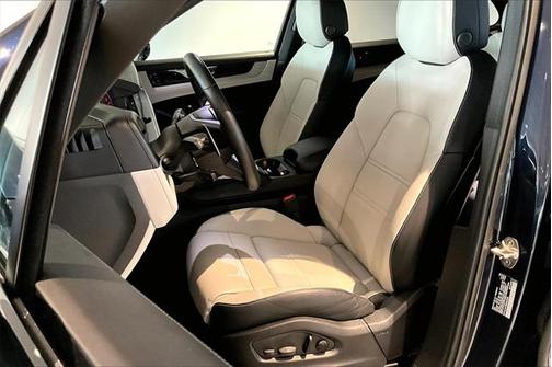 2024 Porsche Cayenne S