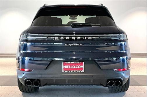 2024 Porsche Cayenne S
