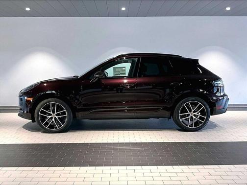 2026 Porsche Macan AWD