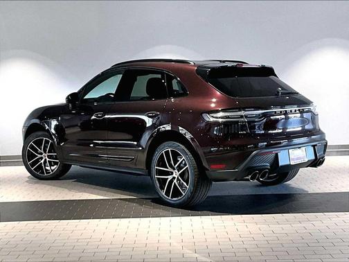 2026 Porsche Macan AWD