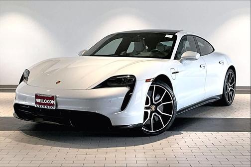 2022 Porsche Taycan Turbo S