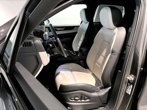 2025 Porsche Cayenne Cayenne