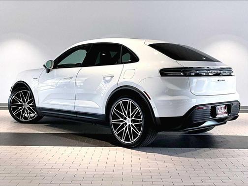 2024 Porsche Macan 4