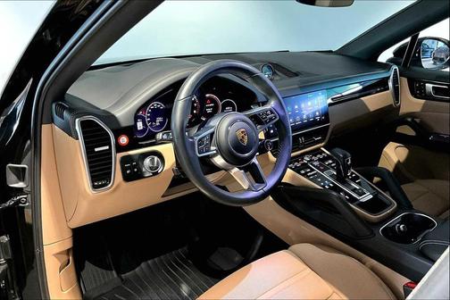 2023 Porsche Cayenne E-Hybrid