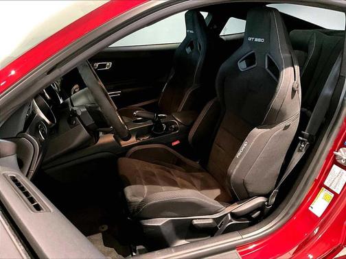 2018 Ford Shelby GT350 Base