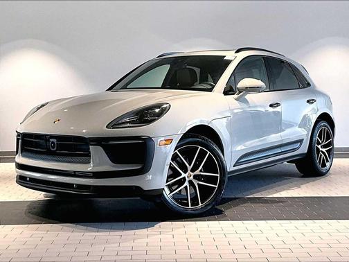 2025 Porsche Macan AWD