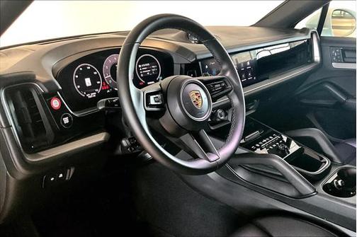 2024 Porsche Cayenne Base