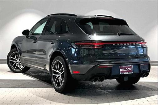 2024 Porsche Macan Base