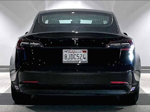 2019 Tesla Model 3 Mid Range