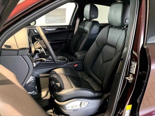 COPPER 2026 Porsche Macan Macan