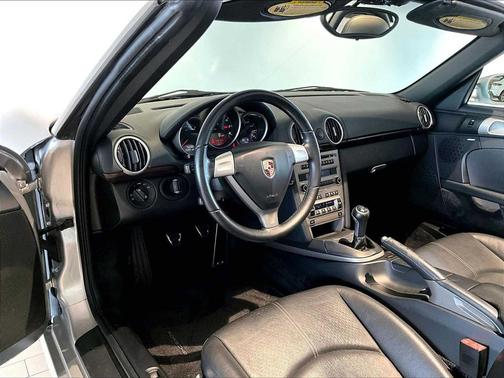 2007 Porsche Boxster 2dr Roadster