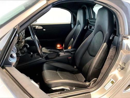 2007 Porsche Boxster 2dr Roadster