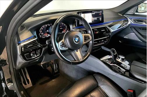 2022 BMW M550 i Xdrive