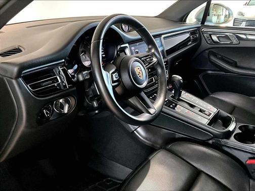 2024 Porsche Macan S