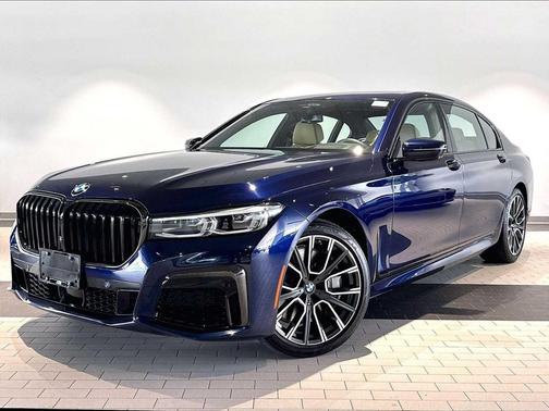 Tanzanite Blue II Metallic 2021 BMW 750 i xDrive