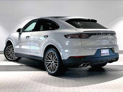 2022 Porsche Cayenne S