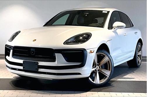 2023 Porsche Macan Base