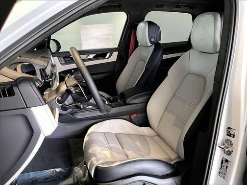 2026 Porsche Cayenne Cayenne Turbo E-Hybrid