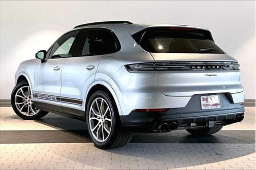 2024 Porsche Cayenne Base
