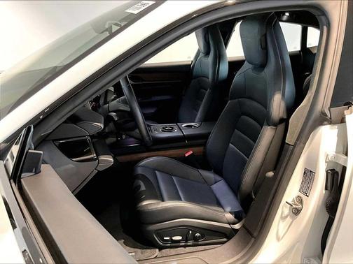 2024 Porsche Taycan Turbo S