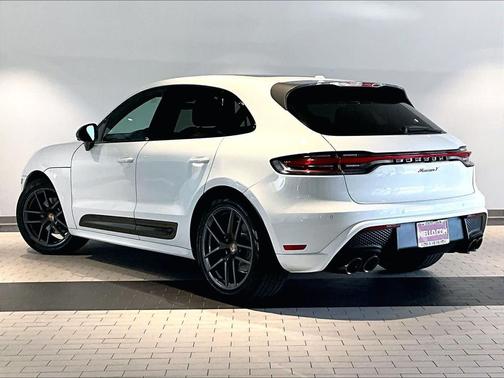 2023 Porsche Macan T