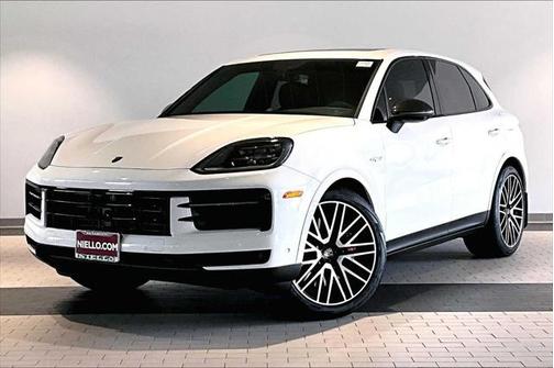 2024 Porsche Cayenne E-Hybrid S