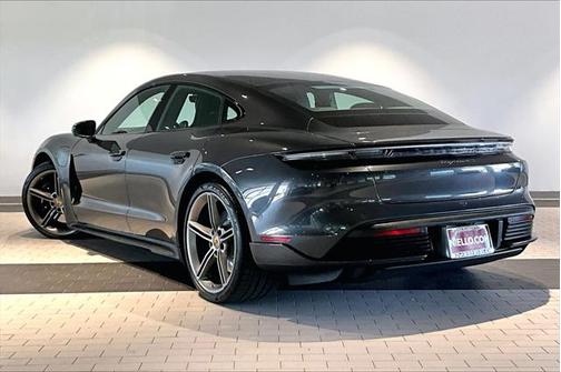 2022 Porsche Taycan 4S