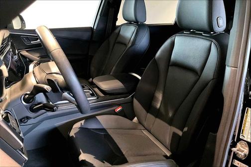 2023 Audi Q7 45 Premium Plus