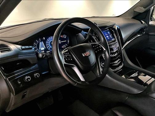 2018 Cadillac Escalade ESV Platinum