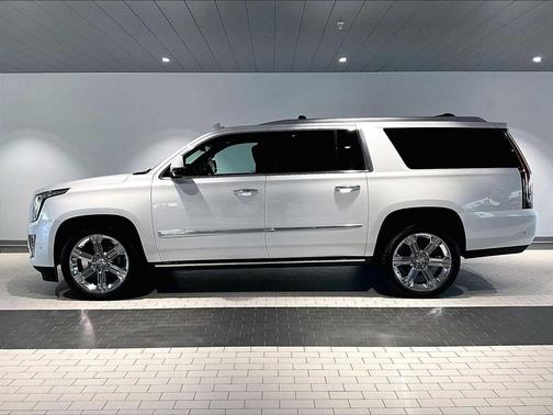 2018 Cadillac Escalade ESV Platinum