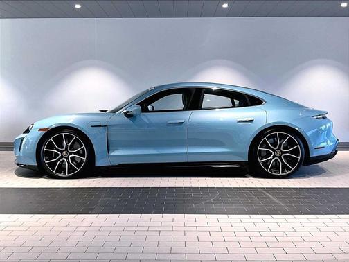 2024 Porsche Taycan Turbo S