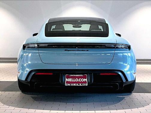 2024 Porsche Taycan Turbo S