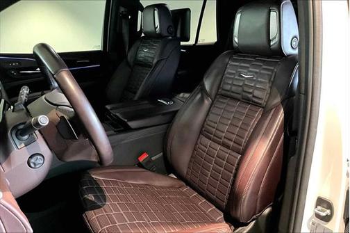 2022 Cadillac Escalade Premium Luxury Platinum
