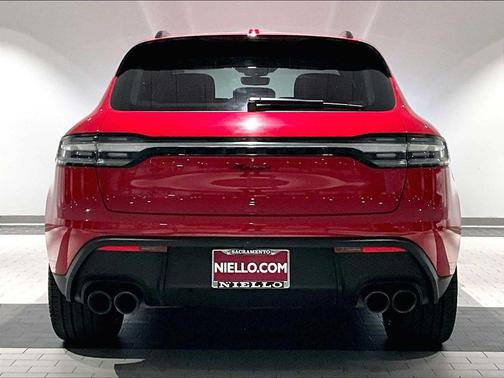 2024 Porsche Macan AWD