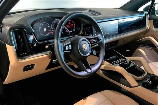 2025 Porsche Cayenne AWD