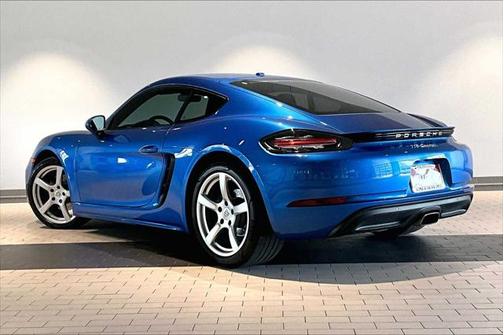 2018 Porsche 718 Cayman Base
