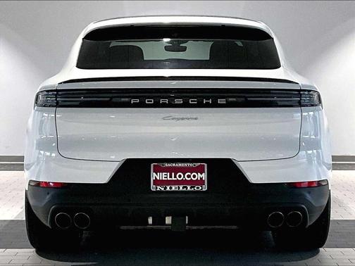 2025 Porsche Cayenne Cayenne