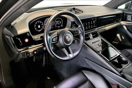 2024 Porsche Panamera AWD