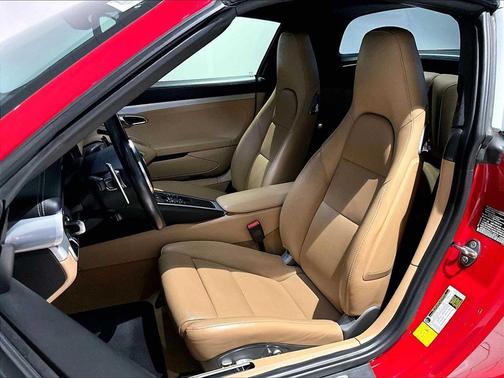 2016 Porsche 911 Targa 4 GTS