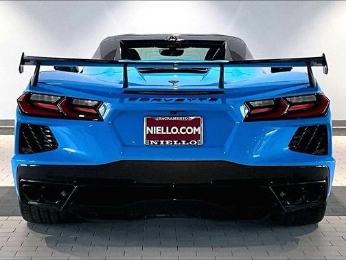 2023 Chevrolet Corvette Stingray w/3LT