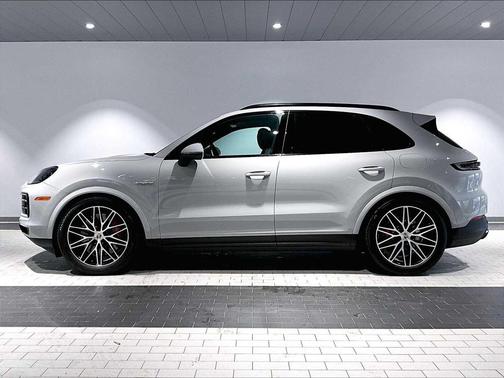 2026 Porsche Cayenne Cayenne S E-Hybrid