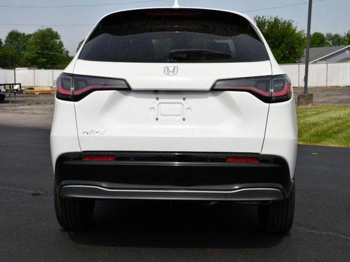 Platinum White Pearl 2026 Honda HR-V EX-L