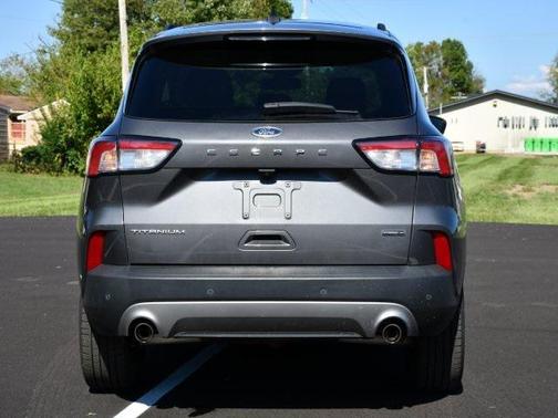2021 Ford Escape Titanium