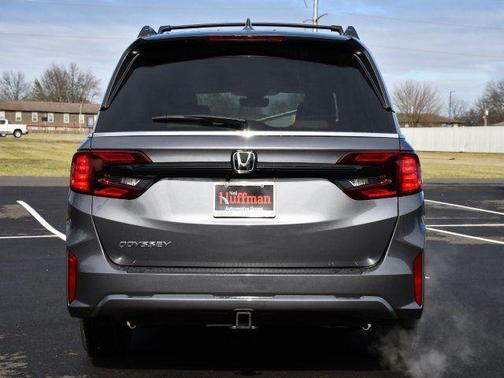 Modern Steel Metallic 2026 Honda Odyssey EX-L