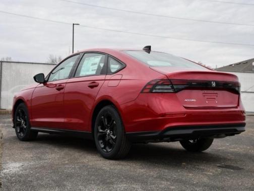 2025 Honda Accord Sport SE 1.5T